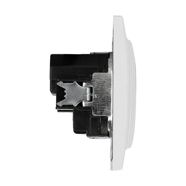 Минск Розетка 1-местная СП с/з 16А белая с защ. штор. с 2 USB 2,1А EKF